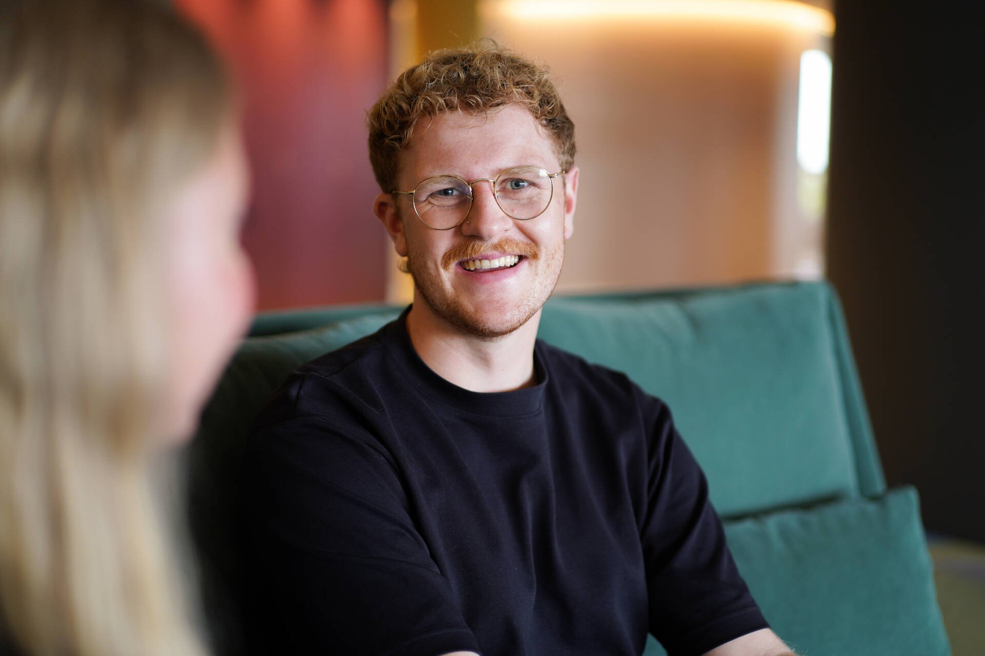 Aus vielen verschiedenen Stellen diejenigen herauszusuchen, die für dich spannend sind, dauert häufig viel zu lange. Daher wollen wir es dir einfacher machen. Teste jetzt den Tech-Jobmatcher!
