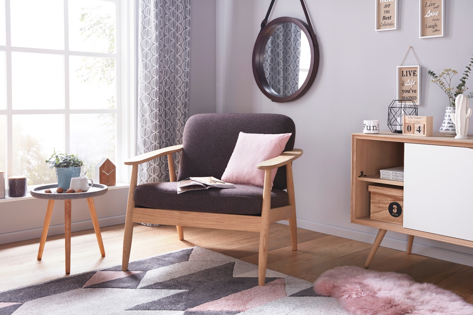 Every third German buys furniture on the Internet
