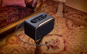 Musik-Streaming-Dienste über integriertes WLAN