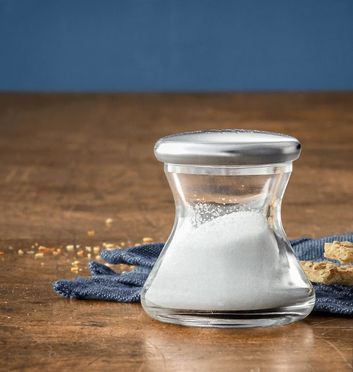 Wagenfeld Salzstreuer, 4,5 cm