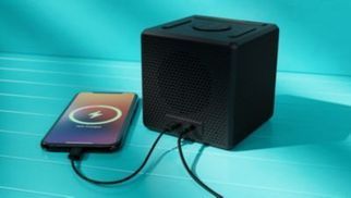 USB-Anschluss zum Aufladen Ihres Telefons