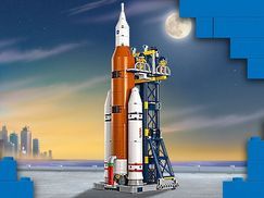 Aufregende Weltraumrakete