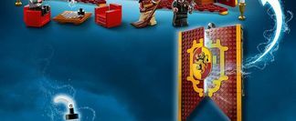 Kann aufgehängt oder zum Spielen geöffnet werden.