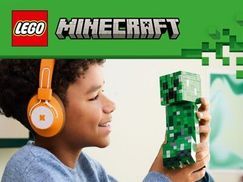 Large, poseable Minecraft® Creeper™ figure