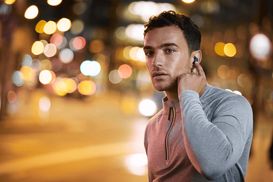 Jabra Elite 4 active Bluetooth-Kopfhörer (Active Noise Cancelling (ANC),  Freisprechfunktion, Sprachsteuerung, True Wireless, integrierte Steuerung  für Anrufe und Musik, Alexa, Google Assistant, Siri, Bluetooth), Volle  Aufmerksamkeit dank der