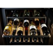 AEG Weinklimaschränke der Serie 7000 mit Perfect Shelving