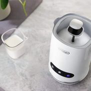 Watch the froth in action