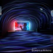 Vielseitiges Erlebnis. 4-seitig leuchtender Ambilight TV