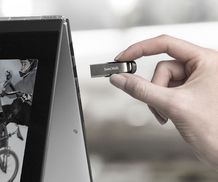 Schlankes und robustes Metallgehäuse