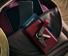 Schwenkbares Design zum Schutz der Anschlüsse