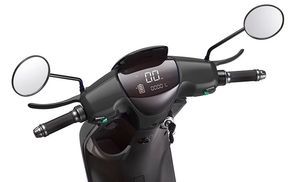 Modern, clear cockpit