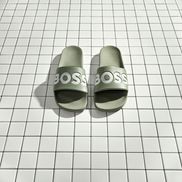 Sommerlicher Chic: BOSS Herrenschuhe