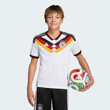 Das perfekte Trikot für junge Fußballfans