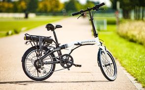 Zündapp E-Bike Z120, 7 Gang Shimano Tourney Schaltwerk, Kettenschaltung,  Heckmotor, 374,4 Wh Akku, praktisches Elektroklapprad für Fahrer zwischen  150 und 185 cm Körpergröße | E-Bikes & Pedelecs