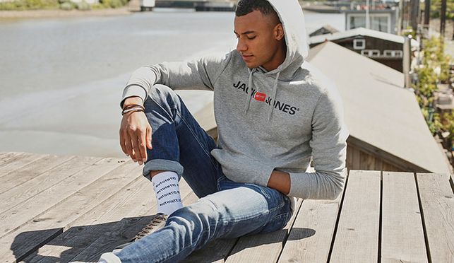 Jack & Jones – lässige Styles mit Streetwear-Charakter