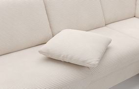 Wohlfühlbasis durch Kissen-Zusatz