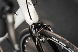 SHIMANO CLARIS R2000 brakes