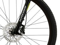 SHIMANO MT200 hydraulic disc brakes