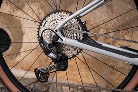 SHIMANO GRX RX822