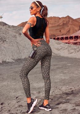 Modische Funktionsleggings im trendigen Leopardenmuster
