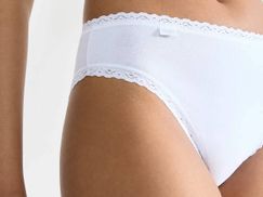 Erlebe den Zauber zarter Spitze!