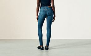 Tommy im GYA Design COMO RW Hilfiger Skinny-fit-Jeans zeitgemäßen TH FLEX SKINNY