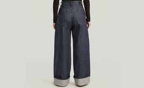The Loose Jeans