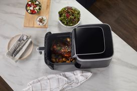 Kompakte Heißluftfritteuse mit großem Fassungsvermögen*