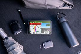 Bluetooth Smartes mit Karten- 17,65 PKW-Navigationsgerät MT-D EU (Europa Garmin cm (6,95 GPS-Navi Länder), Zoll) Updates), Freisprechfunktion 76 DRIVECAM (46