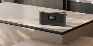 Unabhängiger Audio-Genuss mit vollen 28 Watt-Sound.