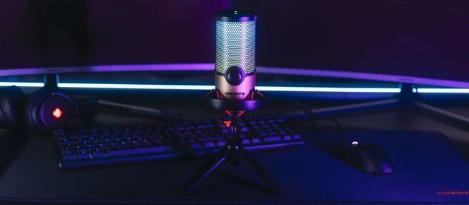 CHERRY UM 9.0 PRO RGB