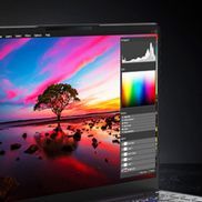 2,8K OLED Display - Detailverliebt bis zum letzten Pixel.