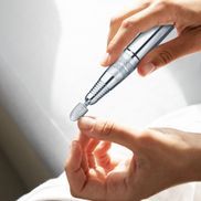 Umfassende Nagelpflege