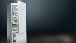 SIEMENS Einbaukühlschrank iQ500 KI21RADD1, 87,4 cm hoch, 55,8 cm breit,  hyperFresh – die extragroße Schublade für Obst und