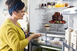 NEFF Einbaukühlschrank N 30 KI1311SE0, 102,1 cm hoch, 54,1 cm breit, Fresh  Safe – Schublade für flexible Lagermöglichkeiten von Obst und Gemüse