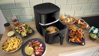 Kocht bis zu 4 Portionen auf einmal.