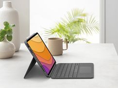 Logitech Combo Touch iPad Air (4. Gen - 2020) Keyboard Case iPad