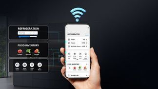 Hladnjak s križnim vratima i odjeljkom za zamrzavanje