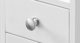 Herausziehbare untere Schublade