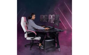 Gaming-Chair mit gepolsterter Armlehne