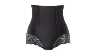 Perfekte Formung von Bauch und Taille