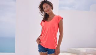 Modischer Ausbrenner Look mit Streifen