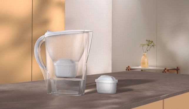 BRITA Wasserfilter Kanne Marella weiß
