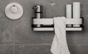 HOCHWERTIGES MATERIAL