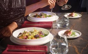 Fine Bone China 
