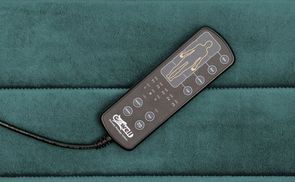 Mit praktischer Fernbedienung