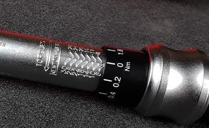 FAMEX Drehmomentschlüssel 10872 PROFFESSIONAL 1/4 Zoll (6,3 mm) 6-30 Nm (3%  Genauigkeit, 1 St), mit Kalibrierschein