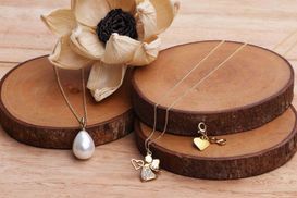 Ketten & Anhänger mit Symbolkraft