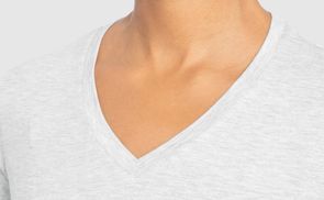 V Neck für eine feminine Note