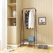 Kleiderständer mit 2 Ablagen